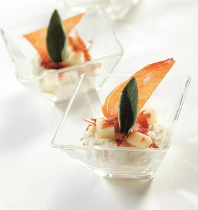 Mousse al Parmigiano con Crudo Croccante e Pere