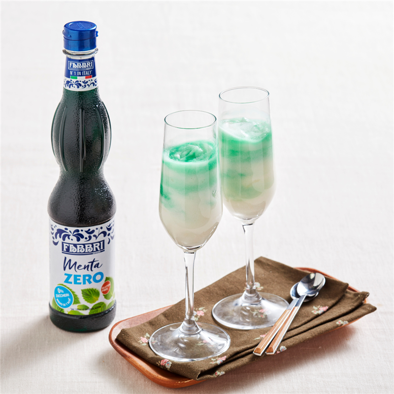 Zitronensorbet mit MINZE ZERO Fabbri
