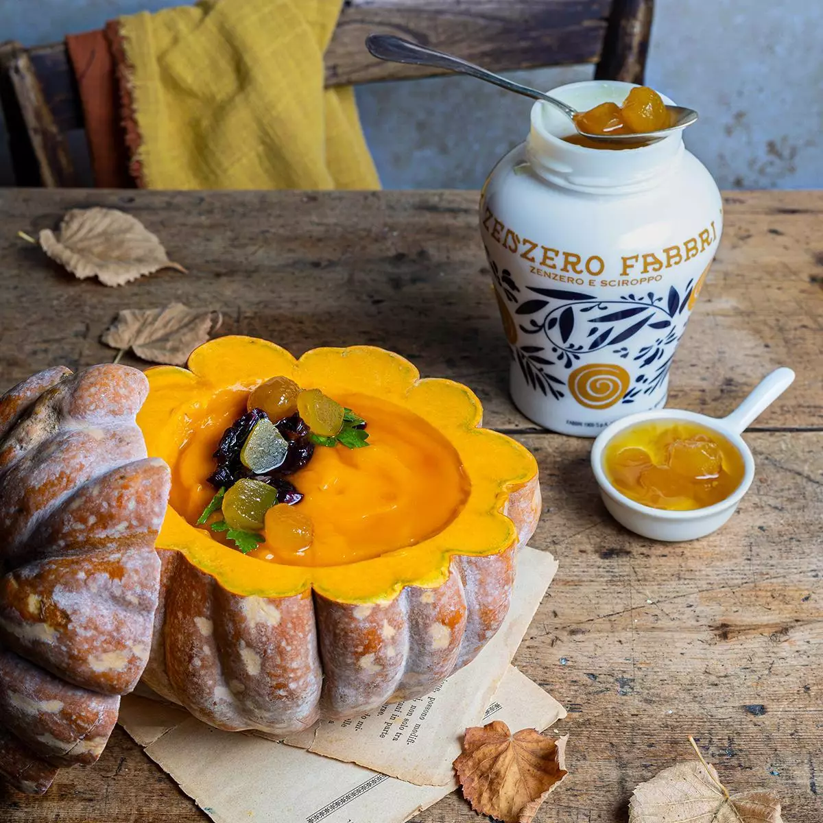 Kürbiscremesuppe mit karamellisierten Zwiebeln und Fabbri-Ingwer